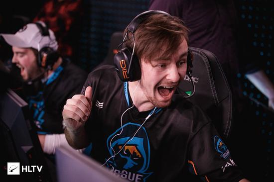 s1mple一周内狂战DOTA2天梯段位提升至统帅3